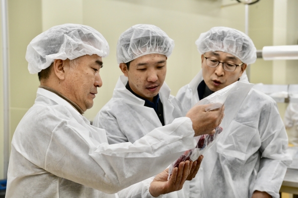 홍성한우 베트남 진출_베트남 이영준 쉐프의 아토한우 가공장 현장 시찰