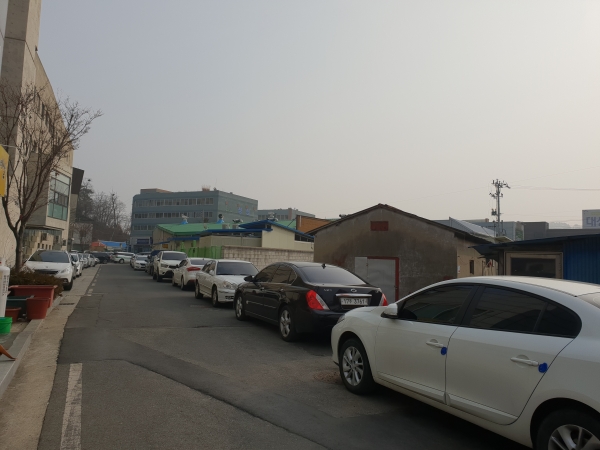 2019년 공모사업 선정 첫 시동(서천군 봄의마을 주변 불법주정차 모습)