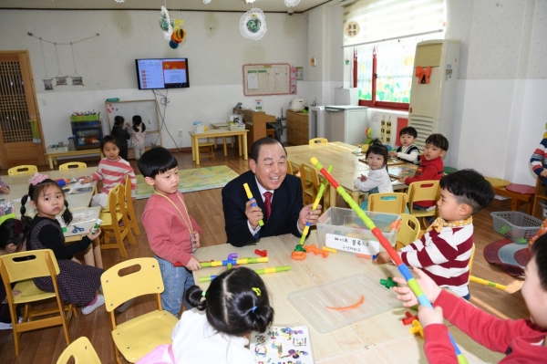 황선봉 예산군수, 세정유치원 등 긴급 현장 방문 점검 및 격려