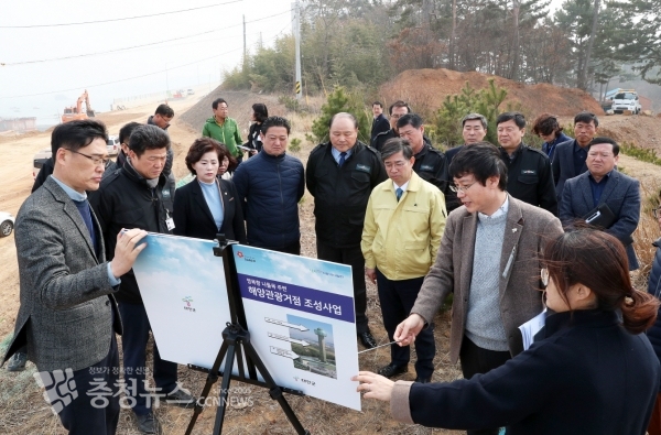 태안군의회, 고남면 영목항 해양관광거점 사업 현장 방문 / 충청뉴스 최형순 기자