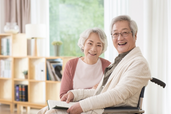 예산군에서 건강하고 행복한 노후 보내세요!