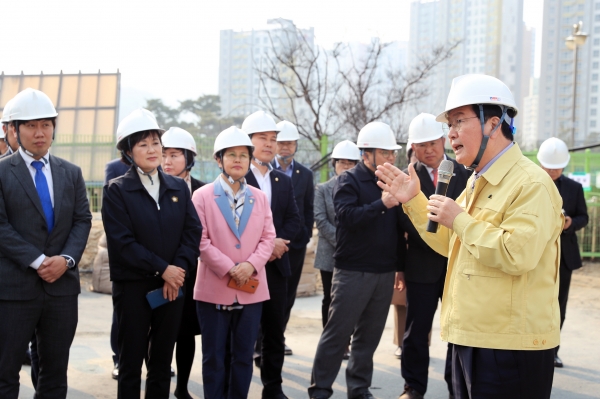 관저다목적체육관 복구현장 방문