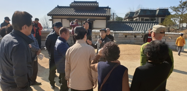 논산문화원, ‘역사와 함께하는 문화유산 탐방’ 실시 모습