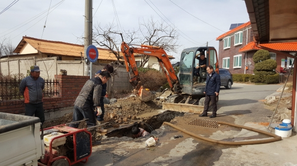 긴급누수복구현장 모습