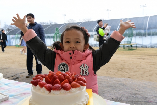 내가만든딸기케익 최고~!.