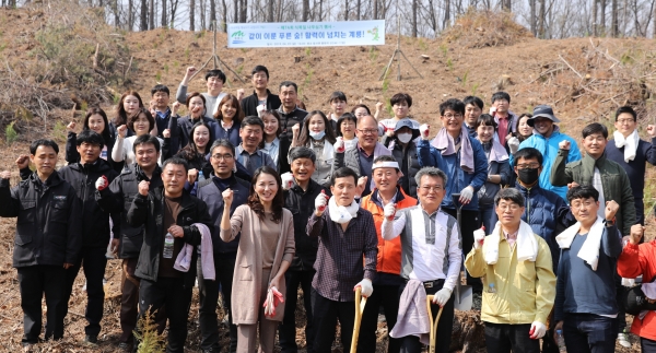 식목일 나무심기 행사