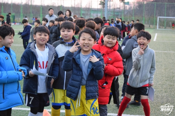 아산무궁화 U12 선수들