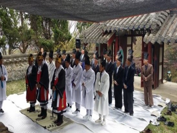 부여군 임천충혼제 장면