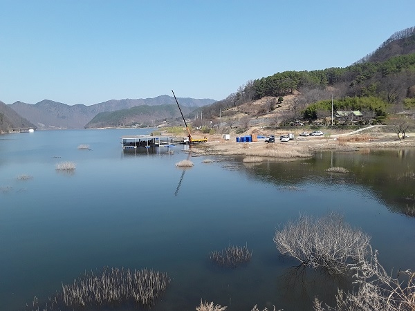 계류장이 설치된 대청호