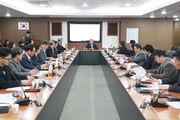 청년창업지원사업 성과보고 및 실무간담회