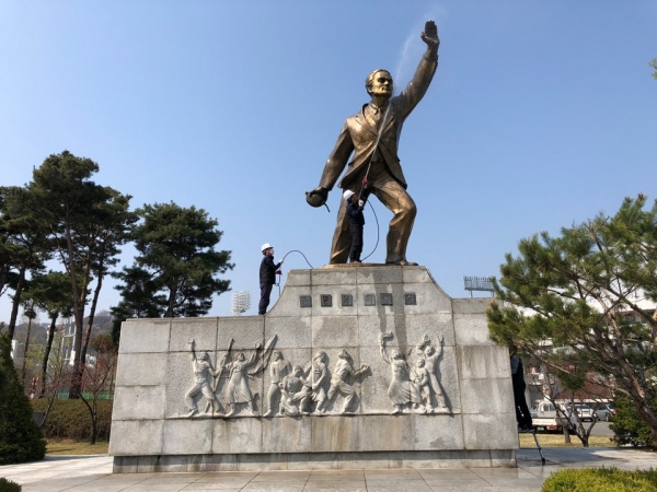 대전시설관리공단 윤봉길 의사 동상 단장