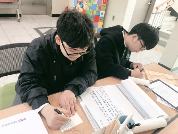 도서관 주간 프로그램 운영 장면