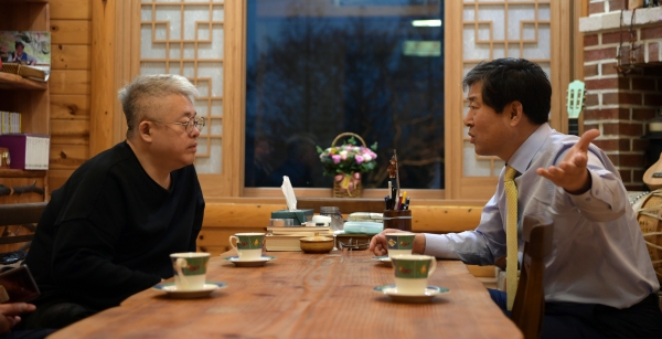 ‘김형석 청소년문화학교’ 개강에 앞서 황명선 시장과 만남가져