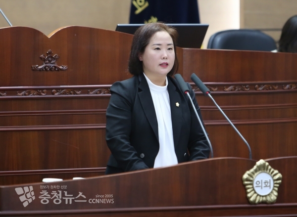 5분 발언하는 김선홍 천안시의원 / 충청뉴스 최형순 기자