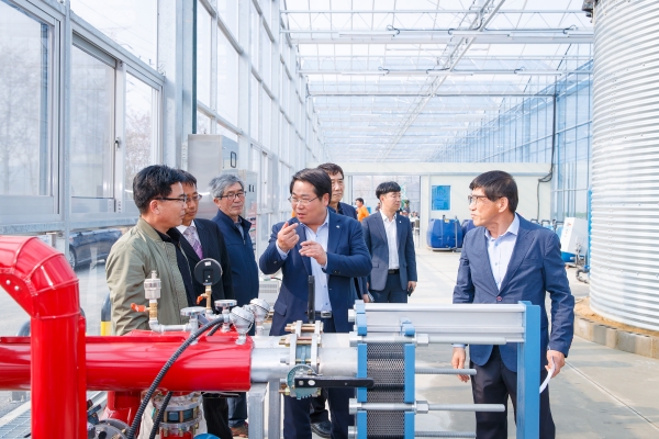 친환경에너지타운조성사업 수장리 유리온실 준공