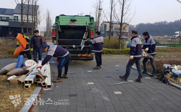 쓰레기 수거 현장