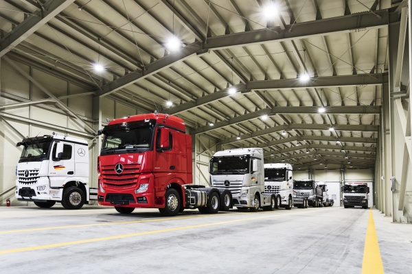 다임러 트럭 코리아, 신개념의 메르세데스-벤츠 트럭 전용 출고 센터 오픈.