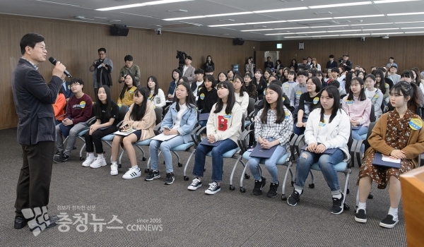 이춘희 세종시장 인사 / 충청뉴스 최형순 기자