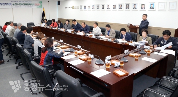 당진시 농민수당추진위원회와 간담회 / 충청뉴스 최형순 기자