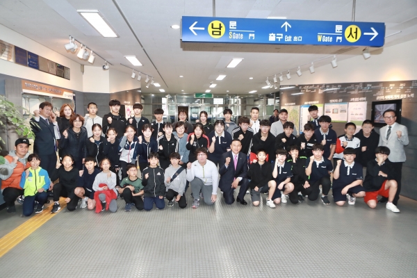 도민체전 선수단 훈련장 방문 격려