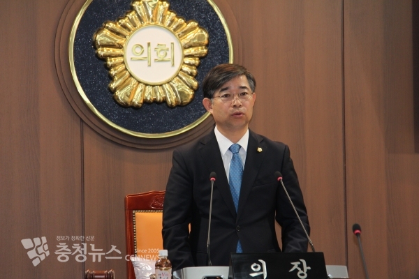 김기두 의장은 2일 본회의장에서 열린 제259회 임시회 개회사를 통해 "관광산업에 농어촌 체험마을 적극 활용해야 한다"고 강조했다.