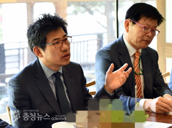 좌로부터 안희무 대전지역본부장, 최형순 충청뉴스 본부장 / 충청뉴스 최형순 기자