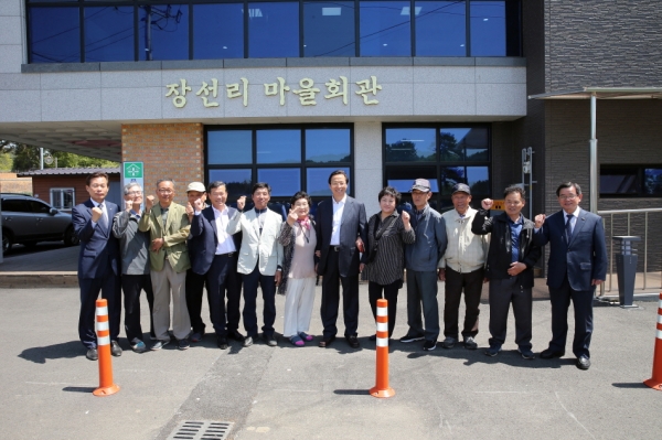 중국 한창푸 농업농촌부 장관, 서천군 장선마을 방문 모습