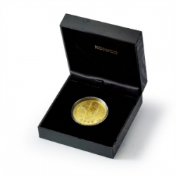 금메달과 소장 케이스