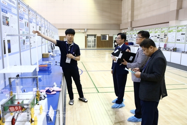꿈과 끼를 바탕으로 참여하고 탐구하는 발명과학