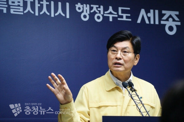 답변하는 이춘희 세종시장 / 충청뉴스 최형순 기자