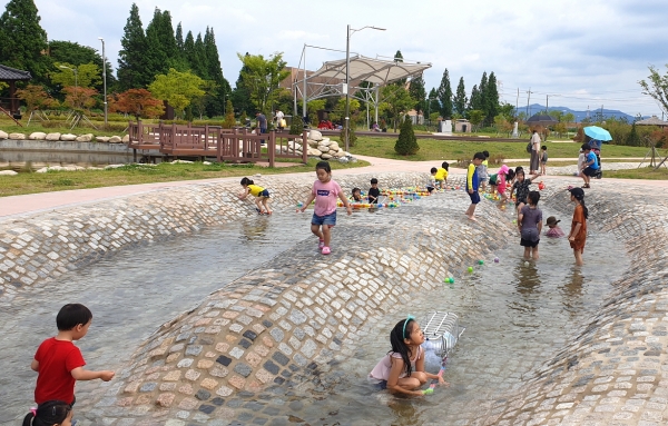 합덕농촌테마공원 바닥분수_촬영 6월 8일