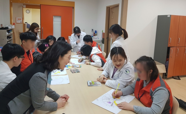 간호학과 장애인 봉사활동 프로그램 활동사진