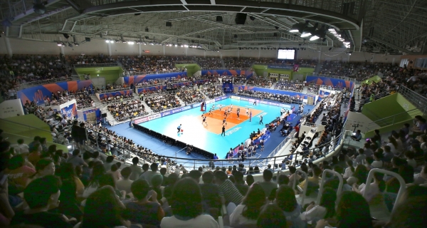 FIVB 발리볼네이션리그 여자대회 장면
