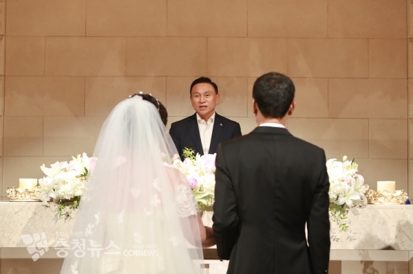 구본영 천안시장 인사 / 충청뉴스 최형순 기자