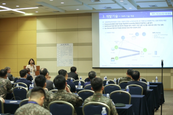 2019 첨단국방산업전 성황