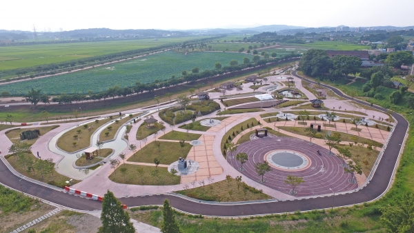 합덕제와 농어촌테마공원