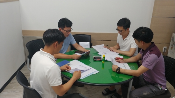 ‘복합민원팀’에 대한 주민 호응도가 높다. 복합민원팀은 군민의 건축 인허가 처리과정을 간소화하기 위해 2017년 10월부터 운영