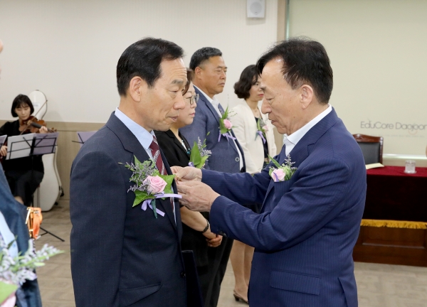 상반기 퇴직공무원 정부포상 전수식