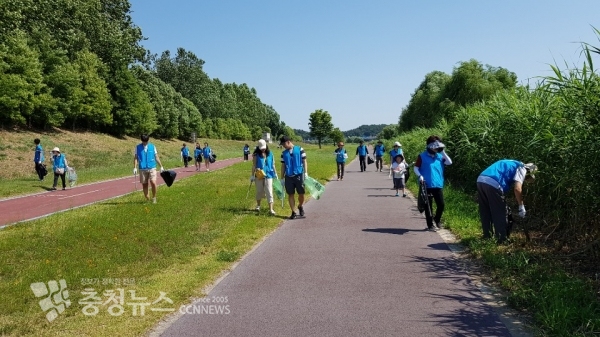 삼천초등학교앞 유등천 일대에서 추진