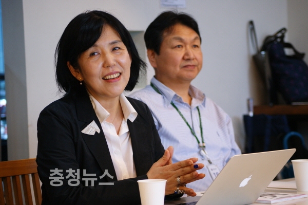 조은정 박사와 김성복 작가