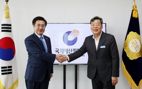 가세로 군수 정부예산확보 국회방문(이종후 국회예산정책처장)