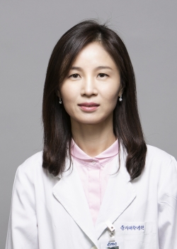 안과 이수나 교수