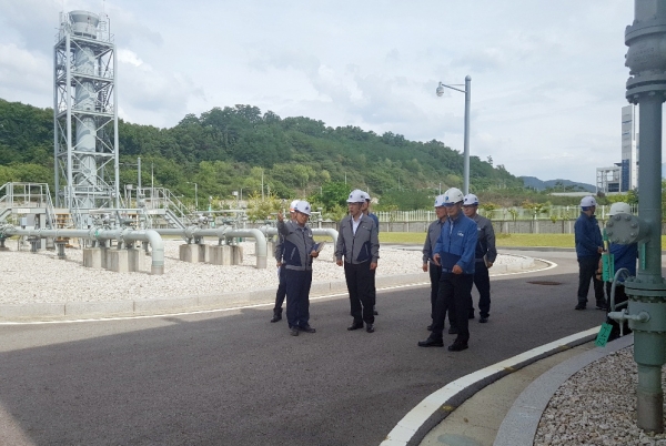 대풍 대비 현장 안전점검에 나선 고영태 사장(양주사업소 관할 천연가스공급관리소)