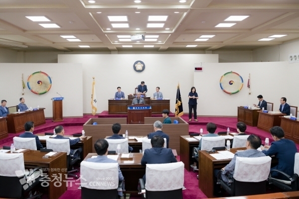 공주시의회 본회의 장면