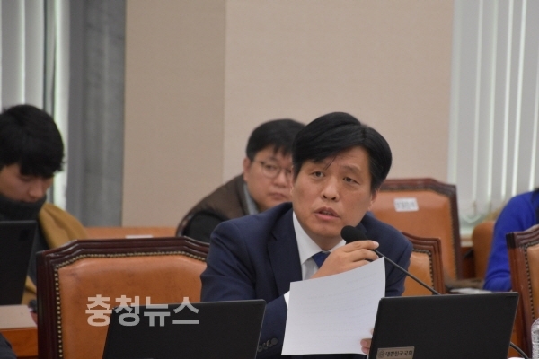 더불어민주당 조승래 국회의원