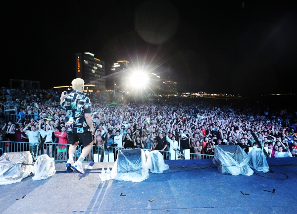 제22회 보령머드축제 장면(야간공연).