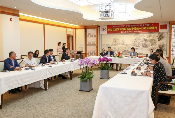 옥환시 방문단 접견