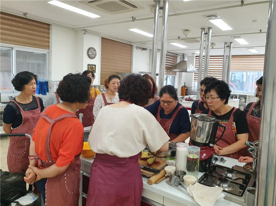초등학교 학교급식 조리사 요리교실 운영