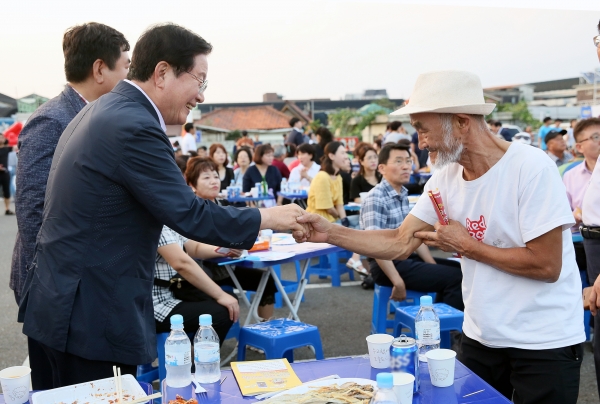 제3회 '도마큰시장 쏘맥파티' 개최 모습