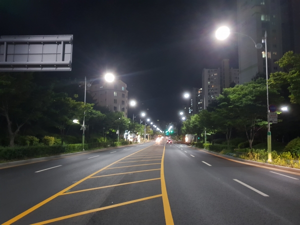 가로등 설치모습